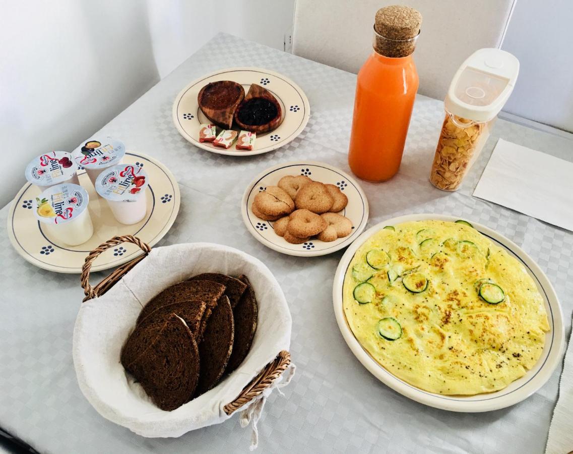 לצ'ה Balivo'S House B&B מראה חיצוני תמונה